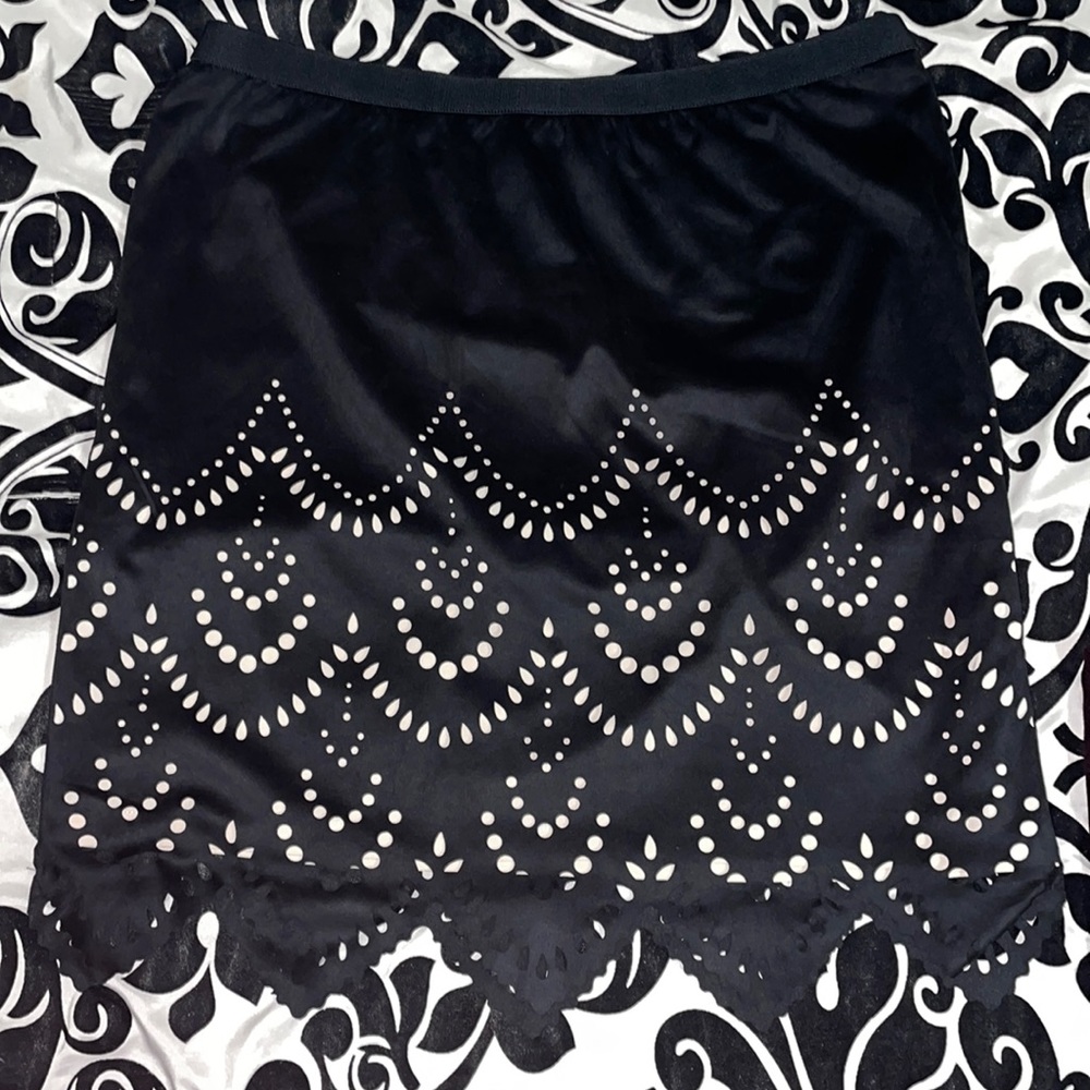 Wrangler Black & Beige Skirt